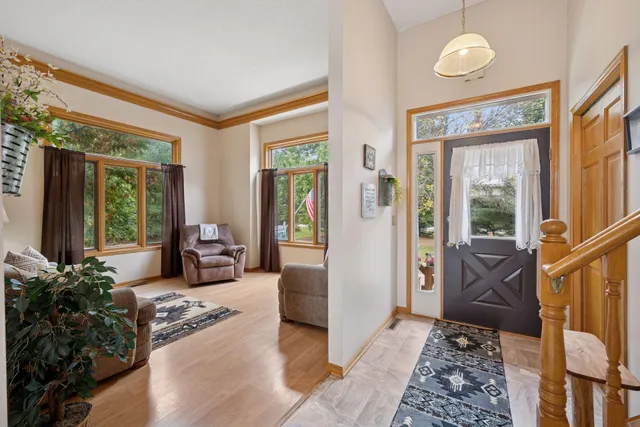 $500,000 | 29928 152nd Street Northwest, Zimmerman, MN 55398