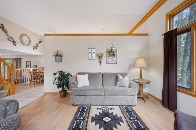 $500,000 | 29928 152nd Street Northwest, Zimmerman, MN 55398