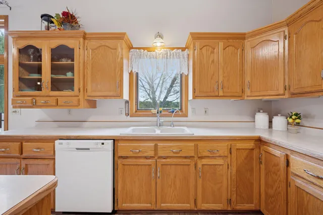 $500,000 | 29928 152nd Street Northwest, Zimmerman, MN 55398