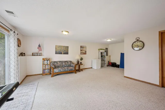 $500,000 | 29928 152nd Street Northwest, Zimmerman, MN 55398