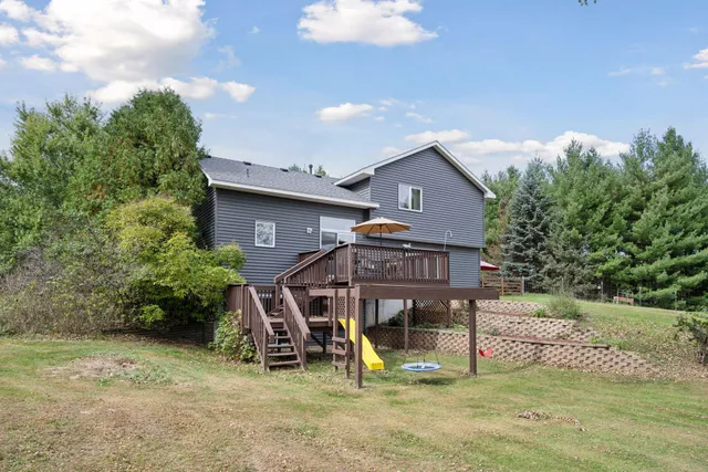$500,000 | 29928 152nd Street Northwest, Zimmerman, MN 55398