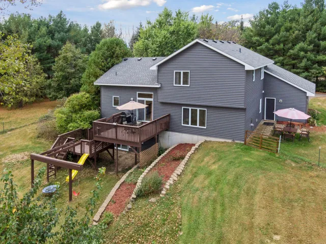 $500,000 | 29928 152nd Street Northwest, Zimmerman, MN 55398