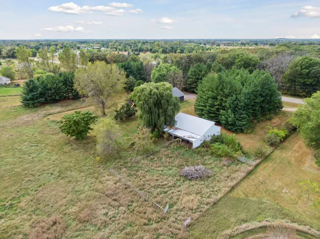 $500,000 | 29928 152nd Street Northwest, Zimmerman, MN 55398