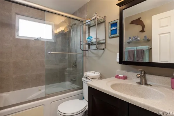 $279,900 | 278 North Seine Drive, Cheektowaga, NY 14227