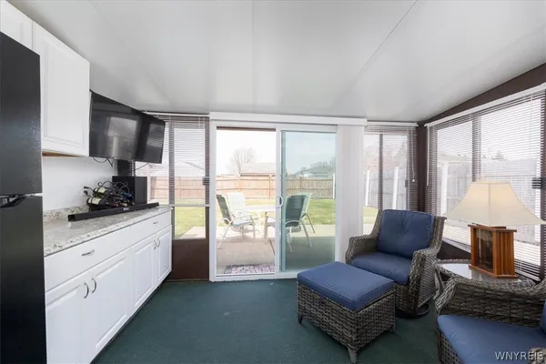 $279,900 | 278 North Seine Drive, Cheektowaga, NY 14227