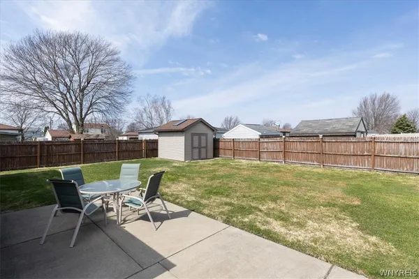 $279,900 | 278 North Seine Drive, Cheektowaga, NY 14227