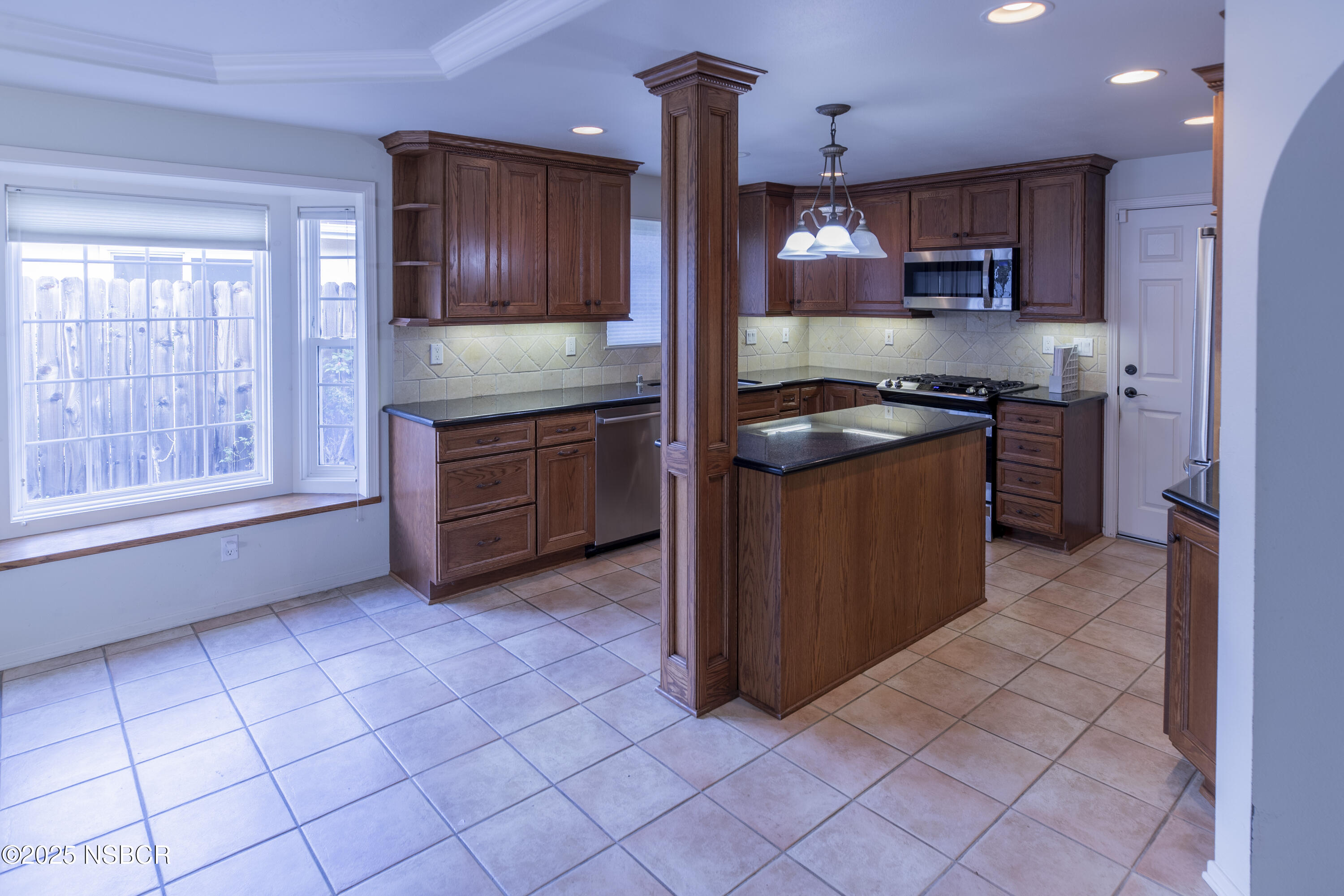 129 Hercules Avenue Lompoc, CA 93436 - Photo 12 of 47 Tom Hinkens Best Edit-11