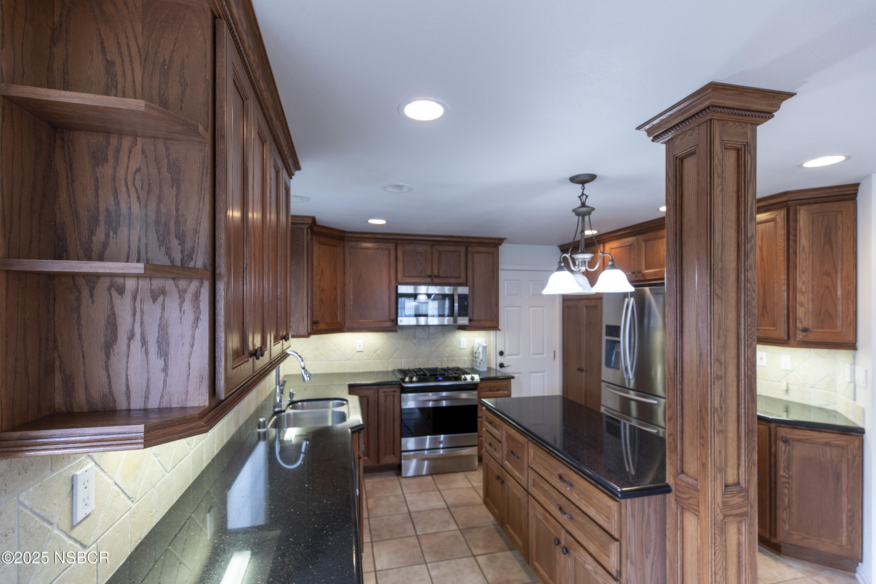 129 Hercules Avenue Lompoc, CA 93436 - Photo 6 of 47 Tom Hinkens Best Edit-5