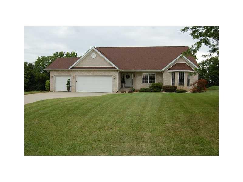 6037 Red Fox Road Pendleton, IN 46064 - Photo 1 of 24