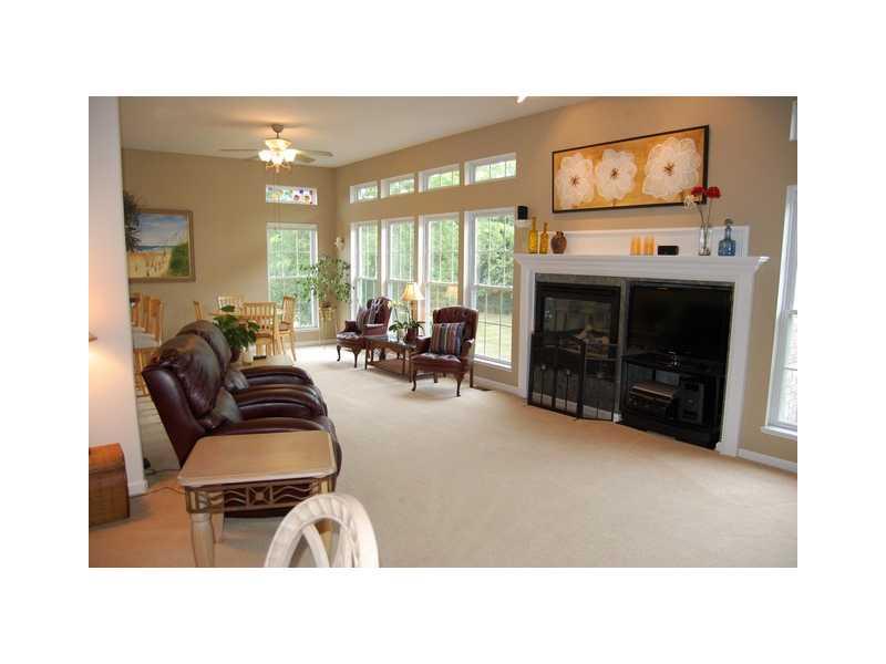6037 Red Fox Road Pendleton, IN 46064 - Photo 2 of 24
