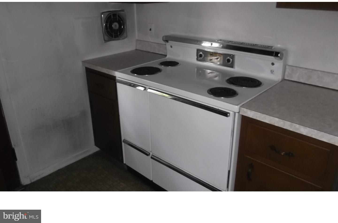 14 Little Oxmead Road Burlington, NJ 08016 - Photo 19 of 25 Gallery Image 19