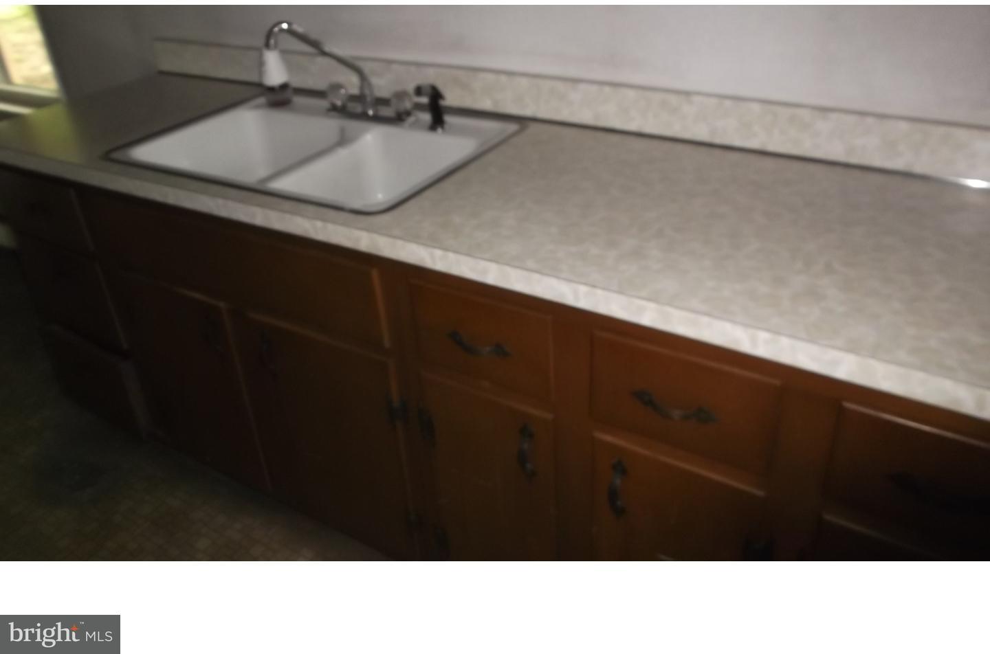 14 Little Oxmead Road Burlington, NJ 08016 - Photo 21 of 25 Gallery Image 21