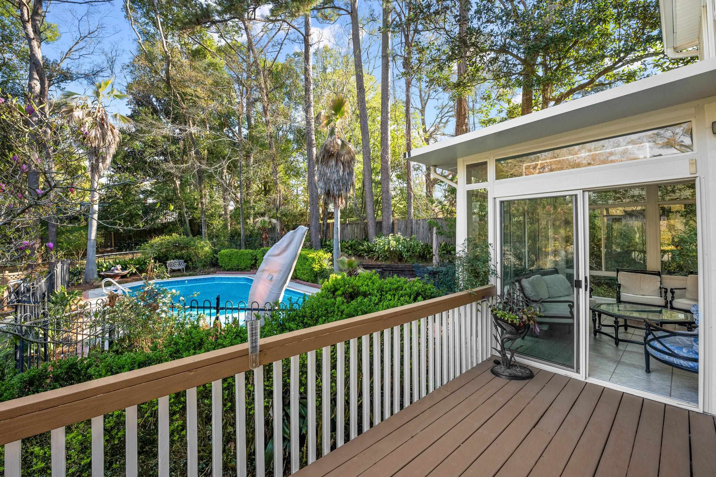 510 Oak Ridge Court West Daphne, AL 36526 - Photo 34 of 50 Deck