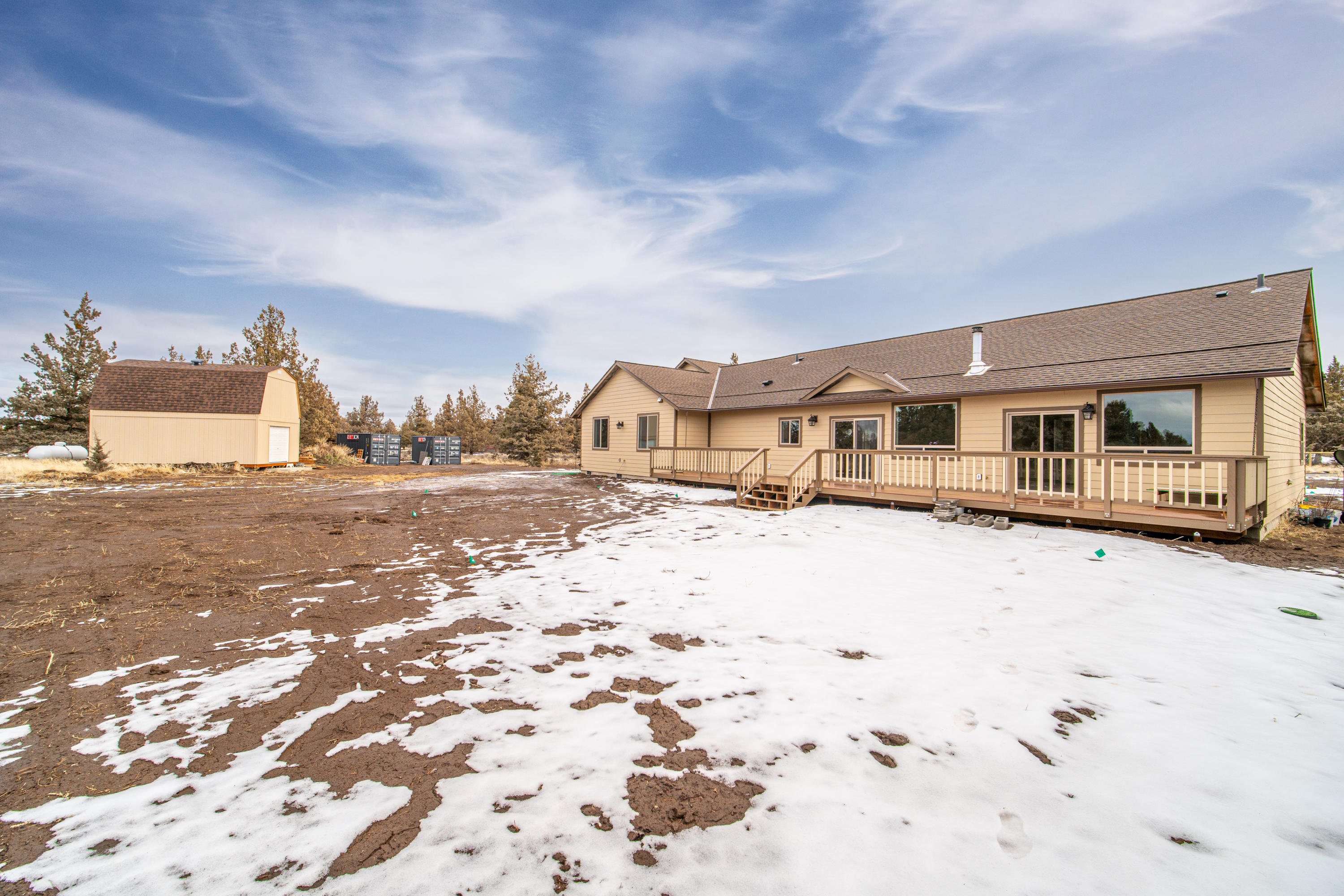 62089 Torkelson Road Bend, OR 97701 - Photo 6 of 33 Back of the House