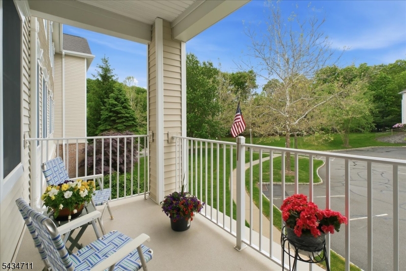 104 Ridgeview Lane Mount Arlington, NJ 07856 - Photo 32 of 40