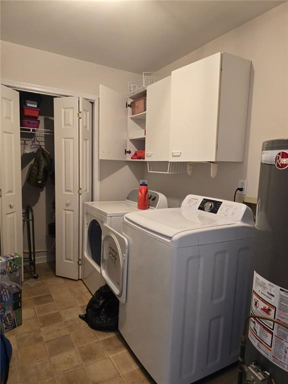 232 Spalding Gates Drive Northeast Atlanta, GA 30328 - Photo 10 of 12 a utility room with dryer and washer
