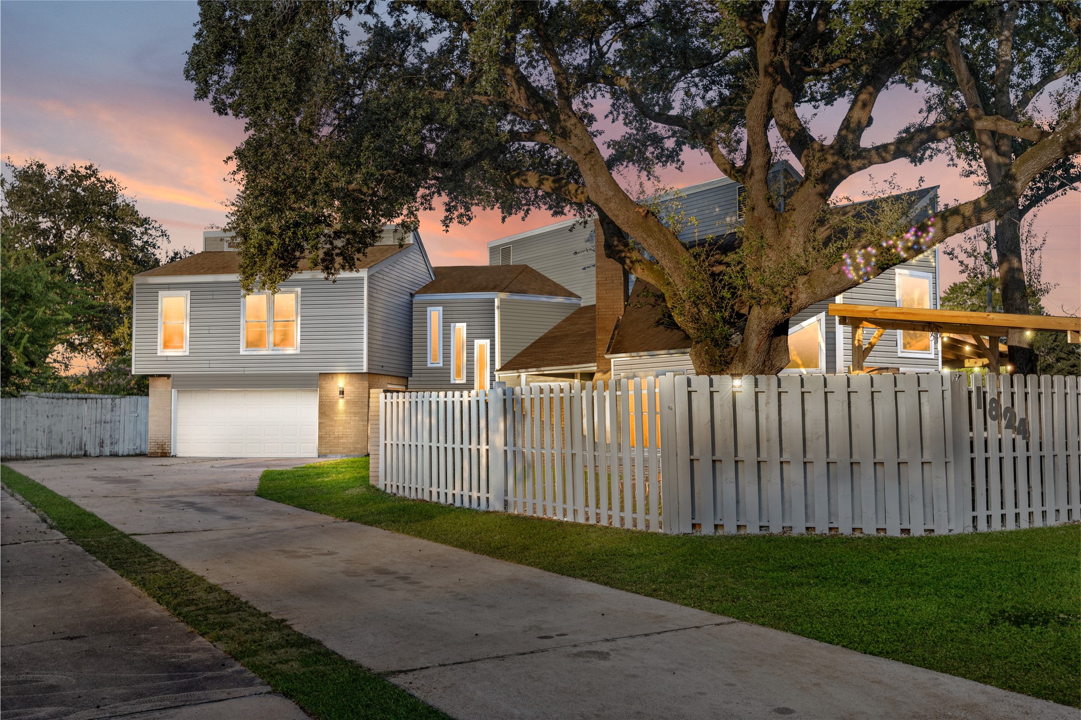 1824 Pine Cone Katy, TX 77493 - Photo 1 of 50