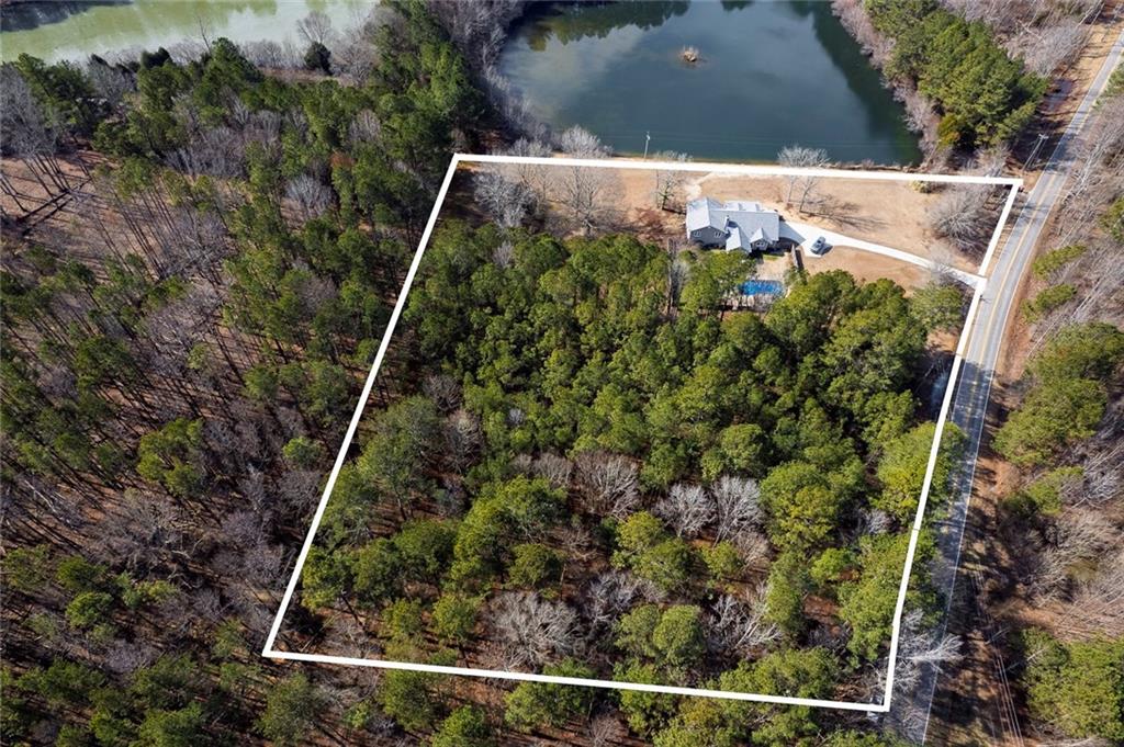 2133 Mann Road Douglasville, GA 30134 - Photo 62 of 69 a view of outdoor space and garden