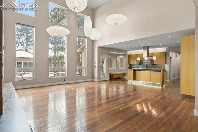 $1,600,000 | 10957 Silver Mountain Point, Colorado Springs, CO 80908