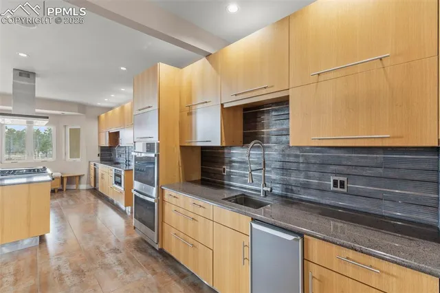 $1,600,000 | 10957 Silver Mountain Point, Colorado Springs, CO 80908