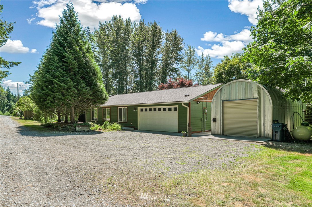2390 East Hemmi Road Bellingham, WA 98226 - Photo 3 of 40 Gallery Image 3