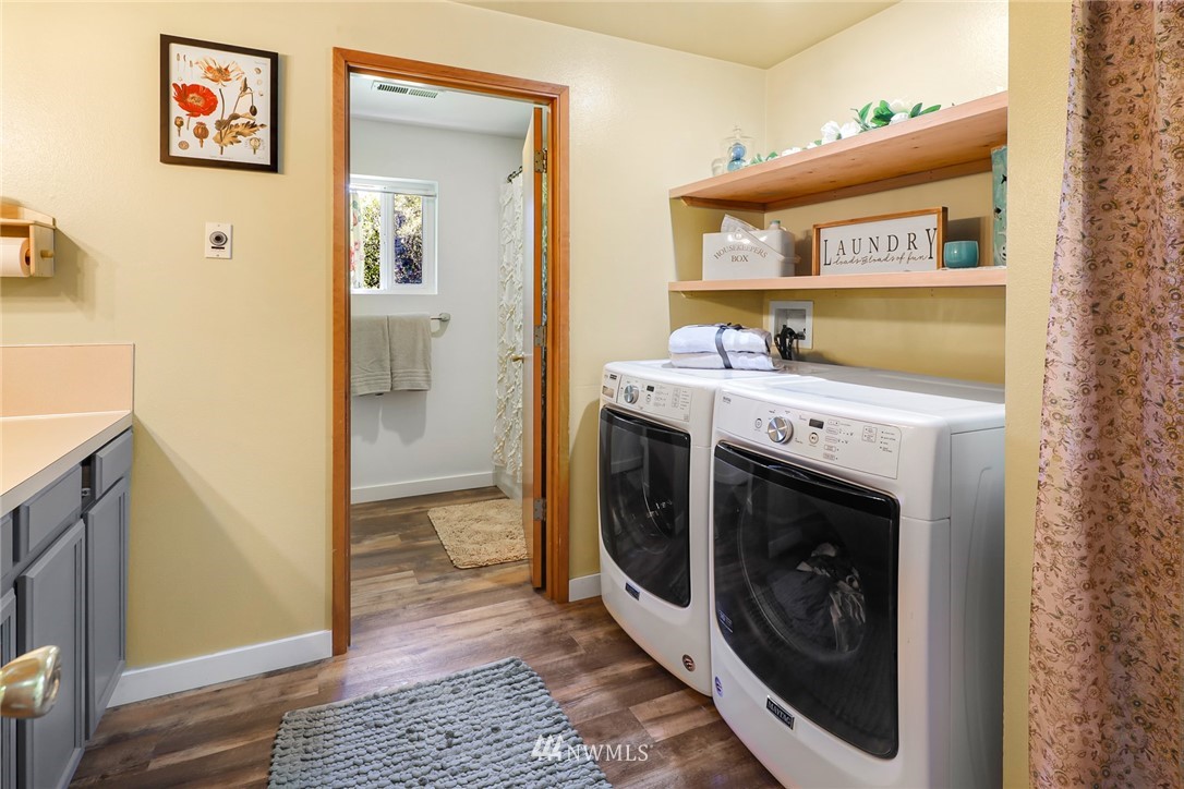 2390 East Hemmi Road Bellingham, WA 98226 - Photo 21 of 40 Gallery Image 21