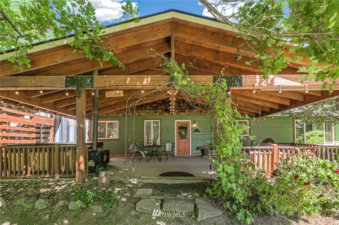 2390 East Hemmi Road Bellingham, WA 98226 - Photo 24 of 40 Gallery Image 24