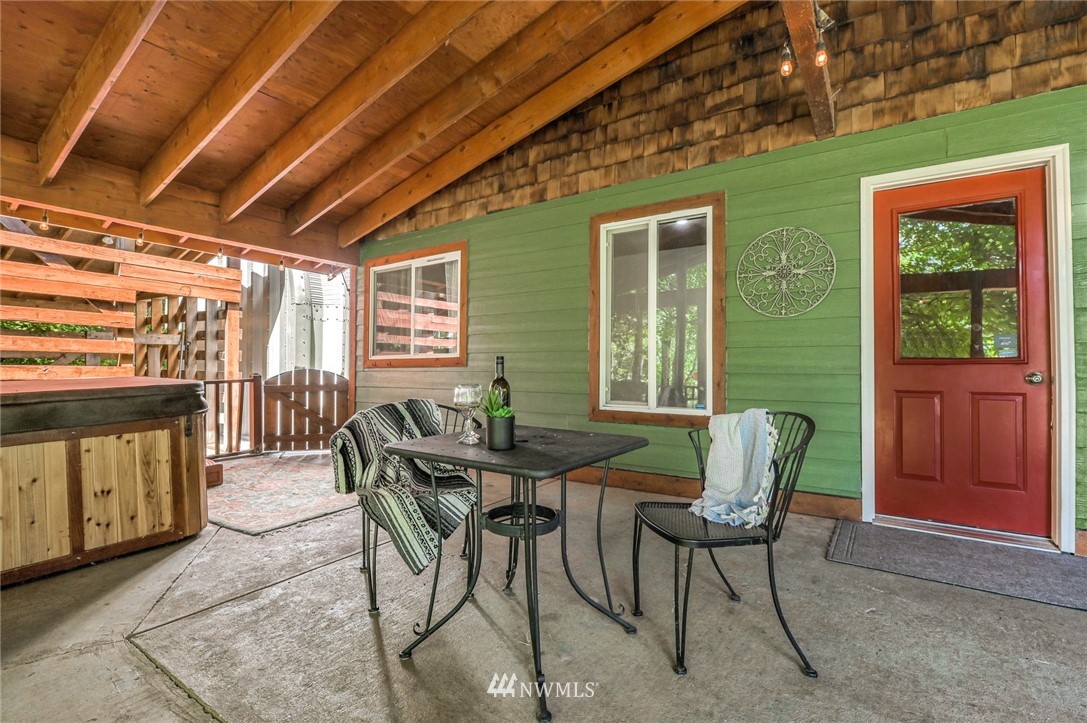 2390 East Hemmi Road Bellingham, WA 98226 - Photo 26 of 40 Gallery Image 26
