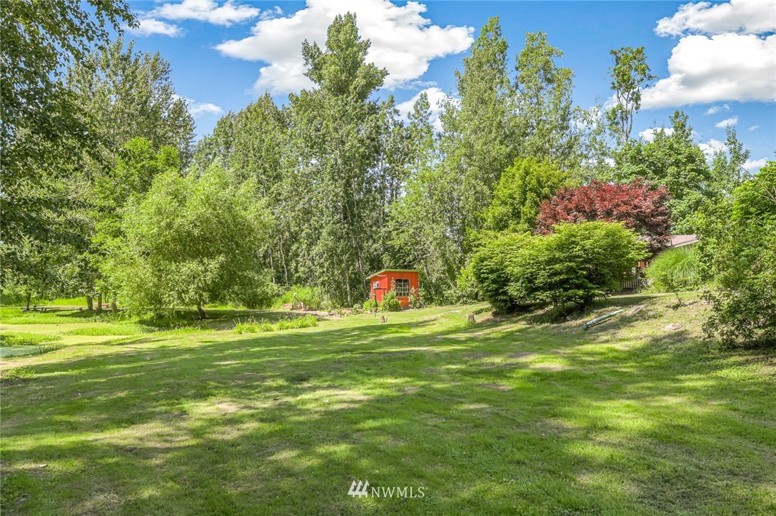 2390 East Hemmi Road Bellingham, WA 98226 - Photo 30 of 40 Gallery Image 30