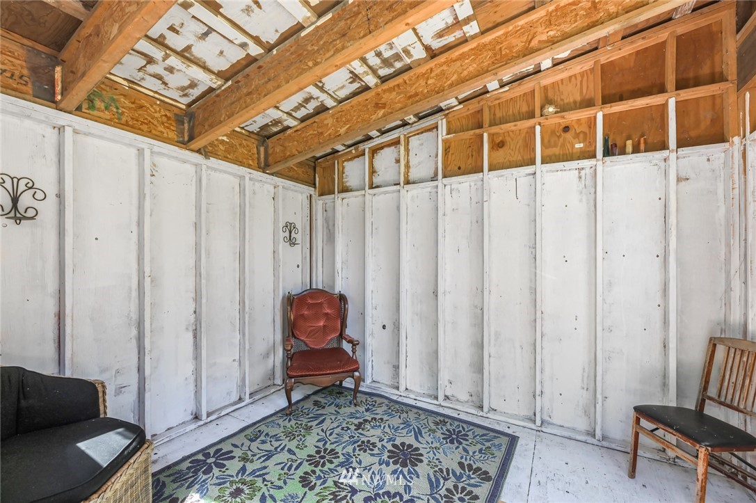 2390 East Hemmi Road Bellingham, WA 98226 - Photo 35 of 40 Gallery Image 35