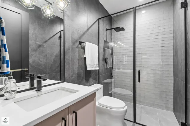 $2,799,000 | 3005 Highland Road, Northbrook, IL 60062