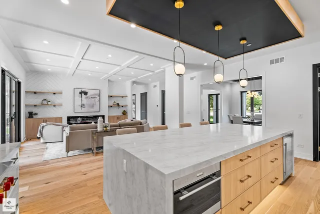 $2,799,000 | 3005 Highland Road, Northbrook, IL 60062