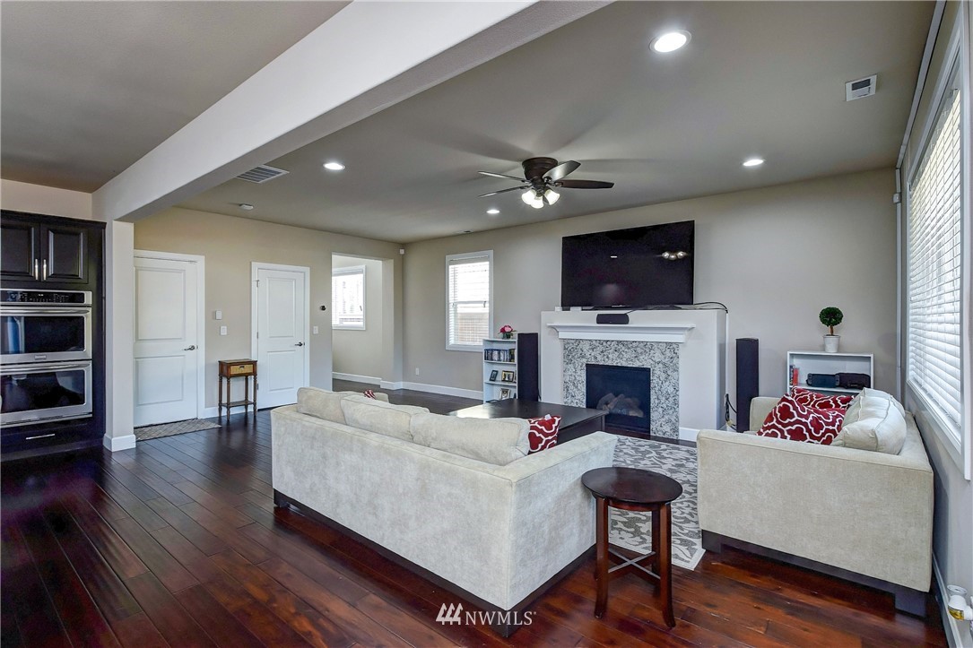 17421 42nd Avenue Southeast Bothell, WA 98012 - Photo 8 of 25