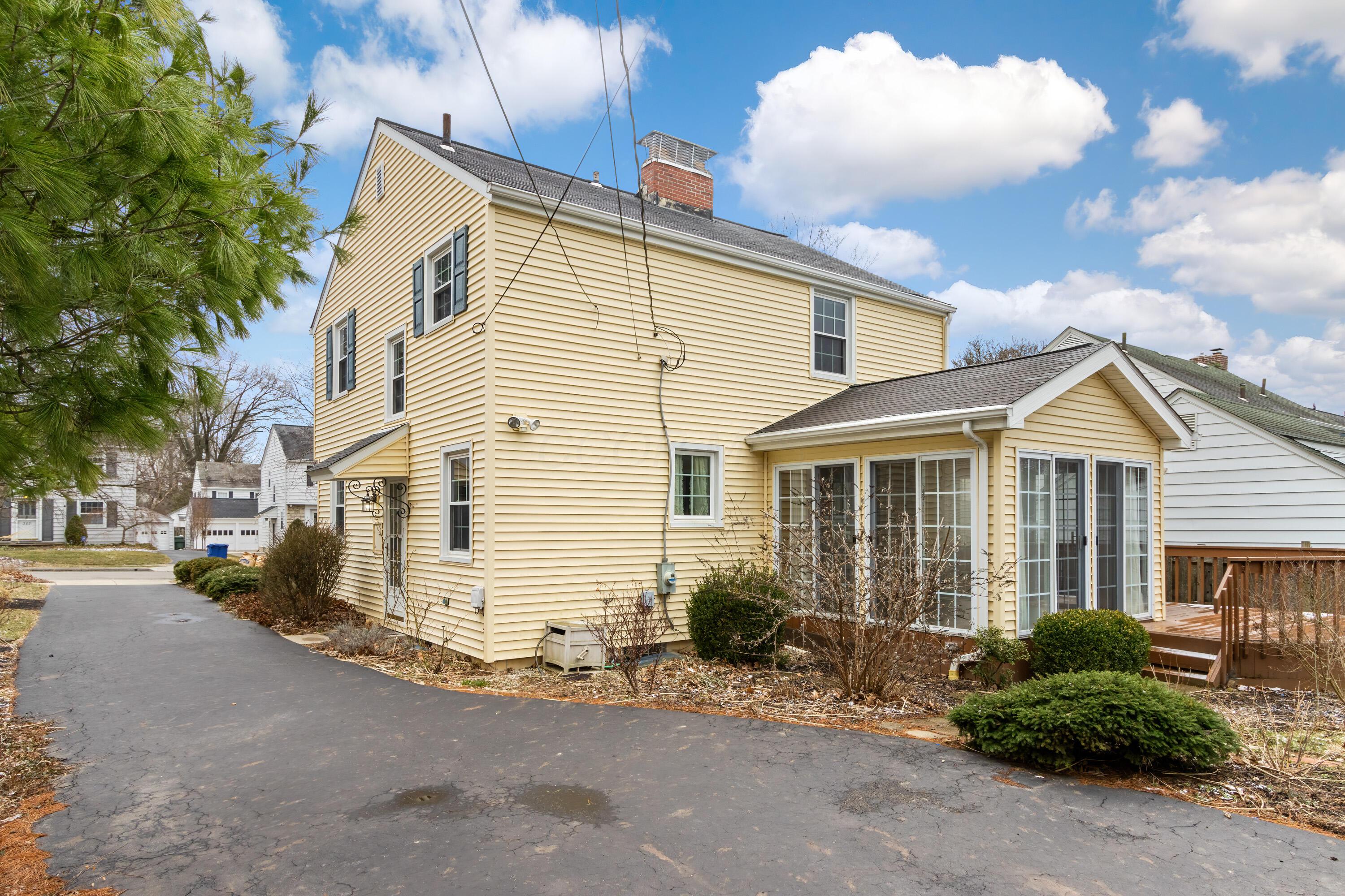 384 Fallis Road Columbus, OH 43214 - Photo 26 of 28 384 Fallis Road-29.jpg-FULL