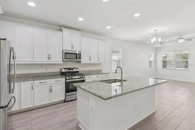 $2,950 | 3982 Night Star Trail, Odessa, FL 33556