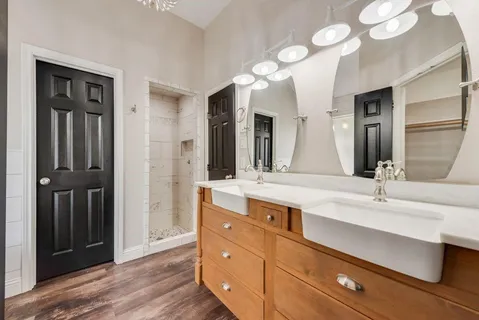 $325,000 | 1820 Sand Stone Drive, Sanger, TX 76266