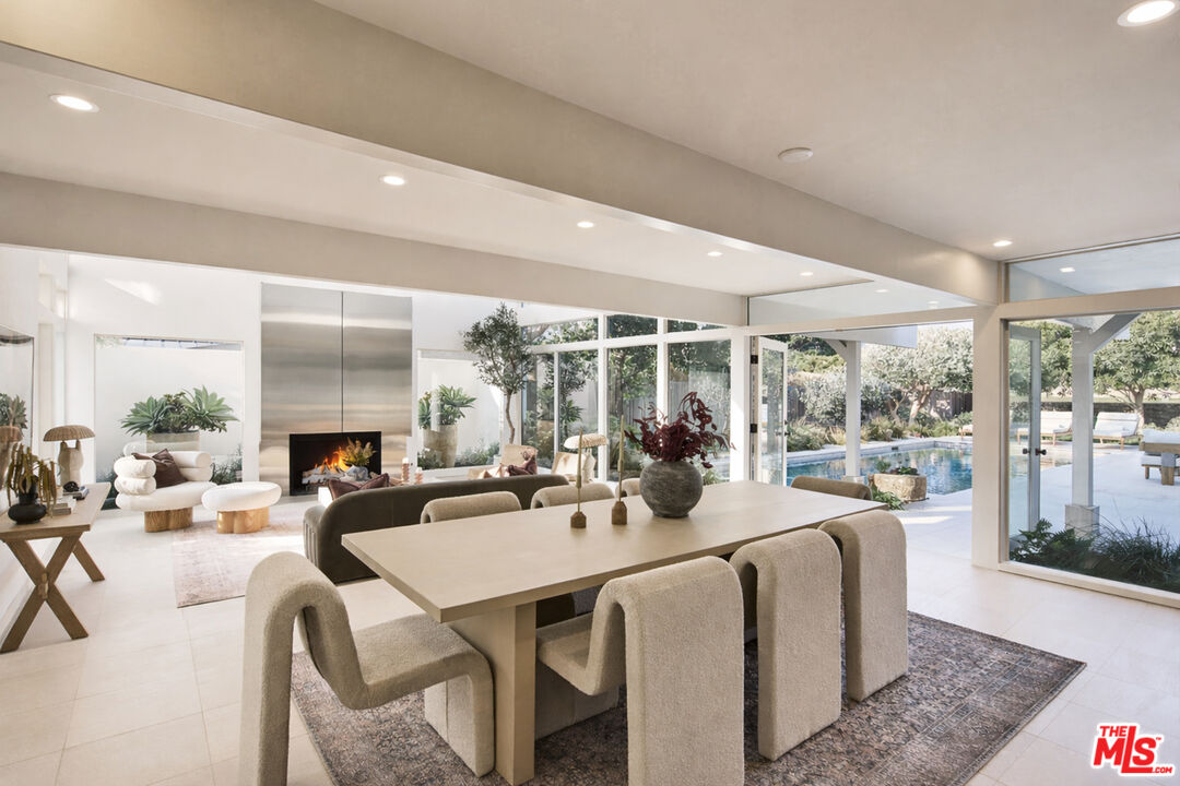 23515 Malibu Colony Road Malibu, CA 90265 - Photo 15 of 30