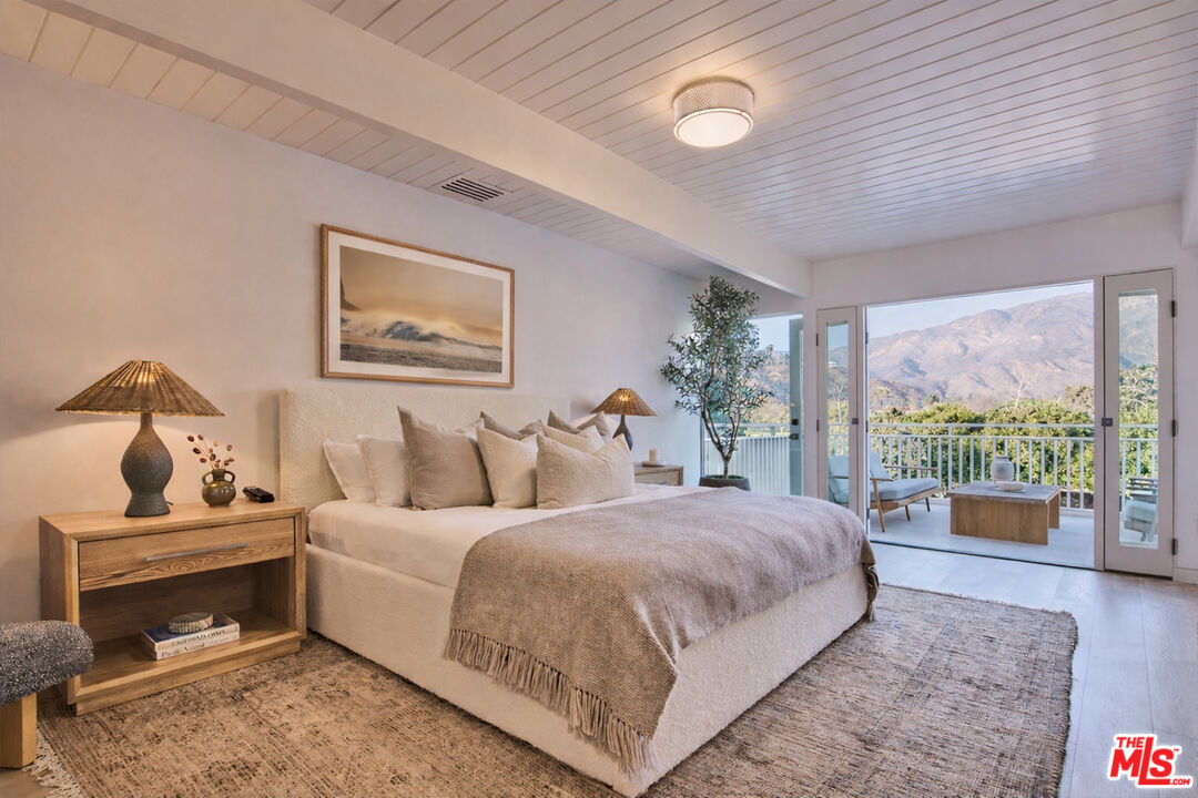 23515 Malibu Colony Road Malibu, CA 90265 - Photo 16 of 30