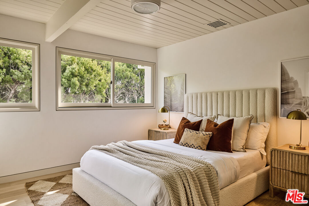 23515 Malibu Colony Road Malibu, CA 90265 - Photo 21 of 30