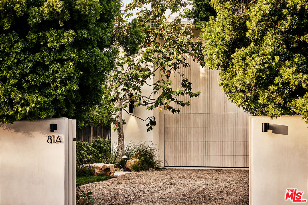 23515 Malibu Colony Road Malibu, CA 90265 - Photo 6 of 30