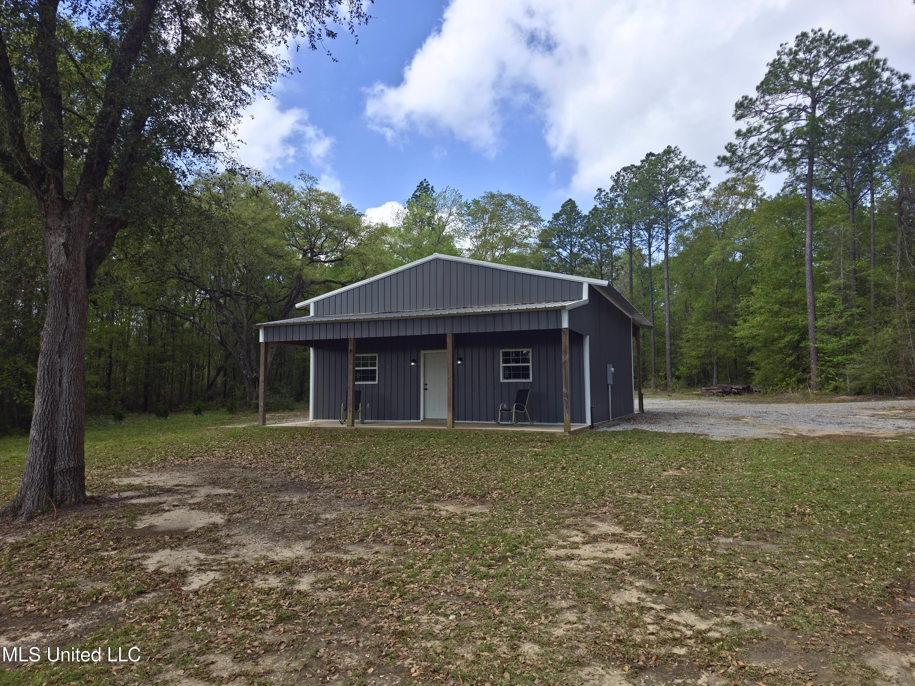 7401 North Creek Road East Lucedale, MS 39452 - Photo 12 of 30 20250402_112137
