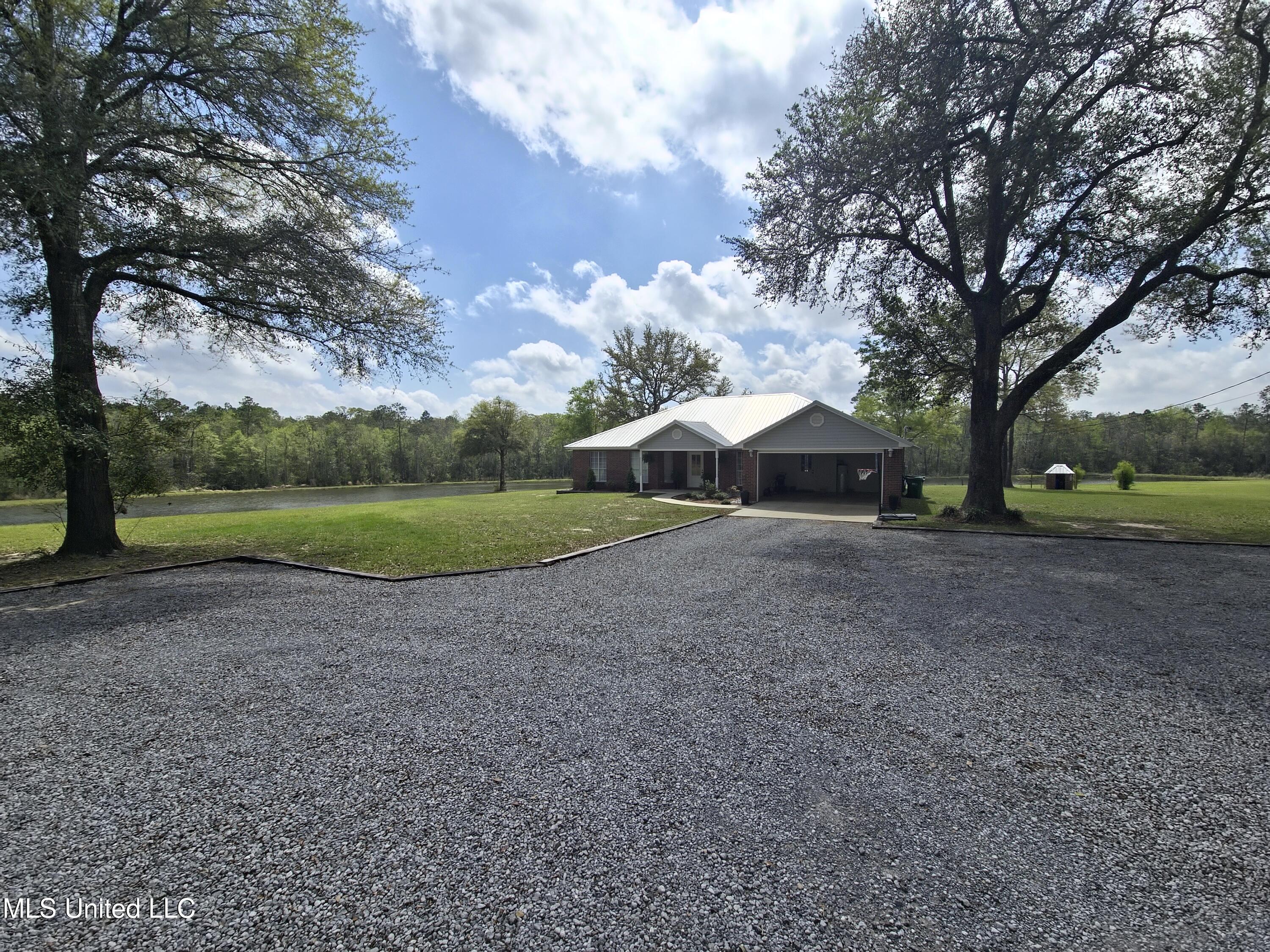 7401 North Creek Road East Lucedale, MS 39452 - Photo 3 of 30 20250402_112028