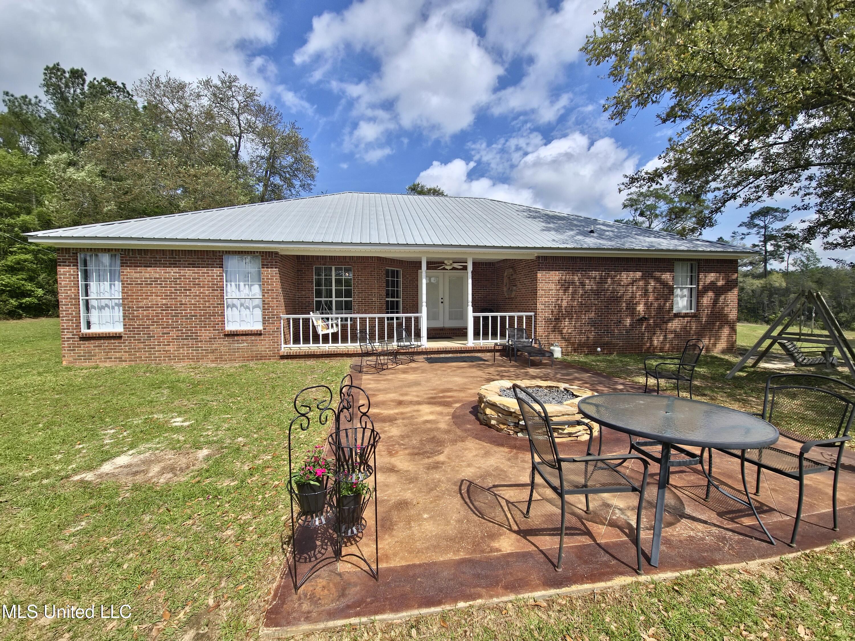 7401 North Creek Road East Lucedale, MS 39452 - Photo 7 of 30 20250402_112513