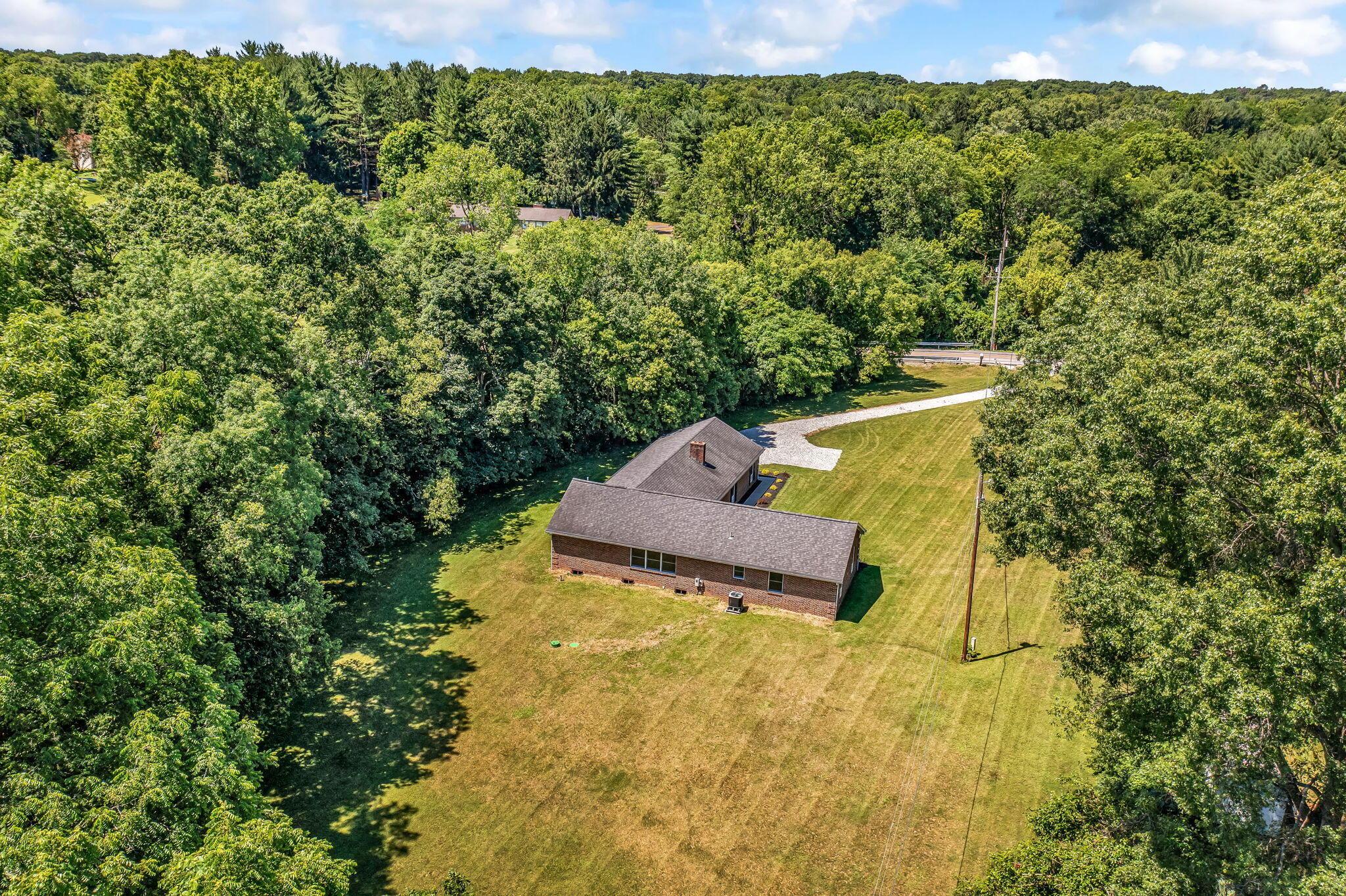 1270 Carriage Road Powell, OH 43065 - Photo 65 of 69 19-web-or-mls-1270CarriageRoad_Hommati10