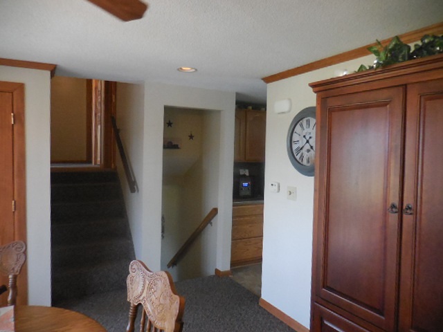 1303 Lakeview Bend Rochester, IN 46975 - Photo 4 of 27
