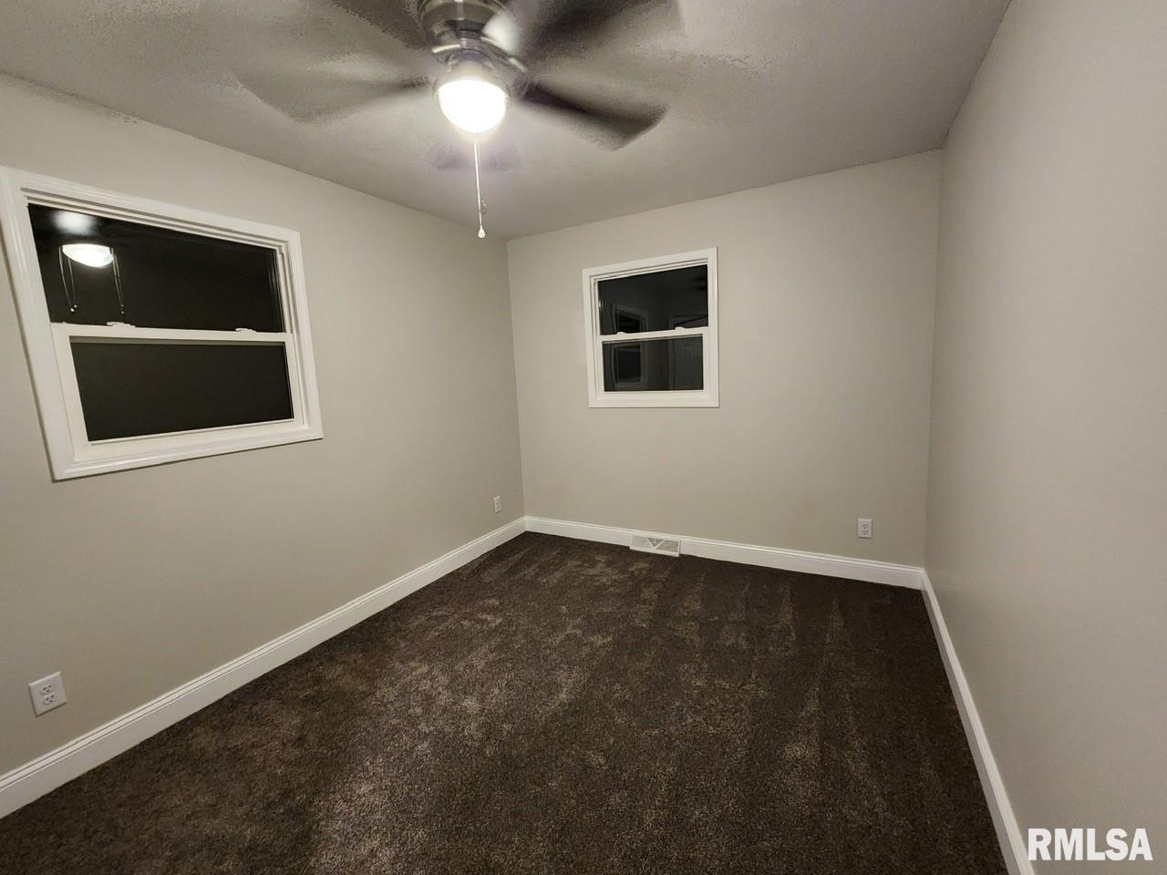 8157 West Outer Road Sherman, IL 62684 - Photo 21 of 40 Gallery Image 21