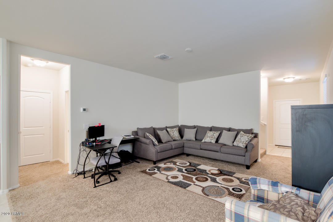 31002 West Picadilly Road Buckeye, AZ 85396 - Photo 12 of 46 08-Picadilly