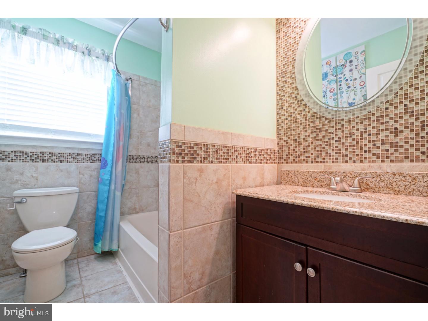 33 Lexington Park Road Sicklerville, NJ 08081 - Photo 20 of 25 Bathroom
