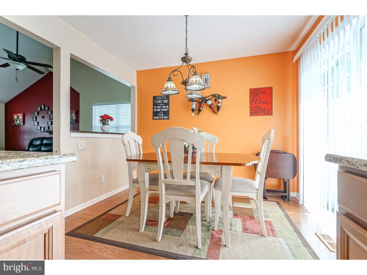 33 Lexington Park Road Sicklerville, NJ 08081 - Photo 6 of 25 Breakfast Room
