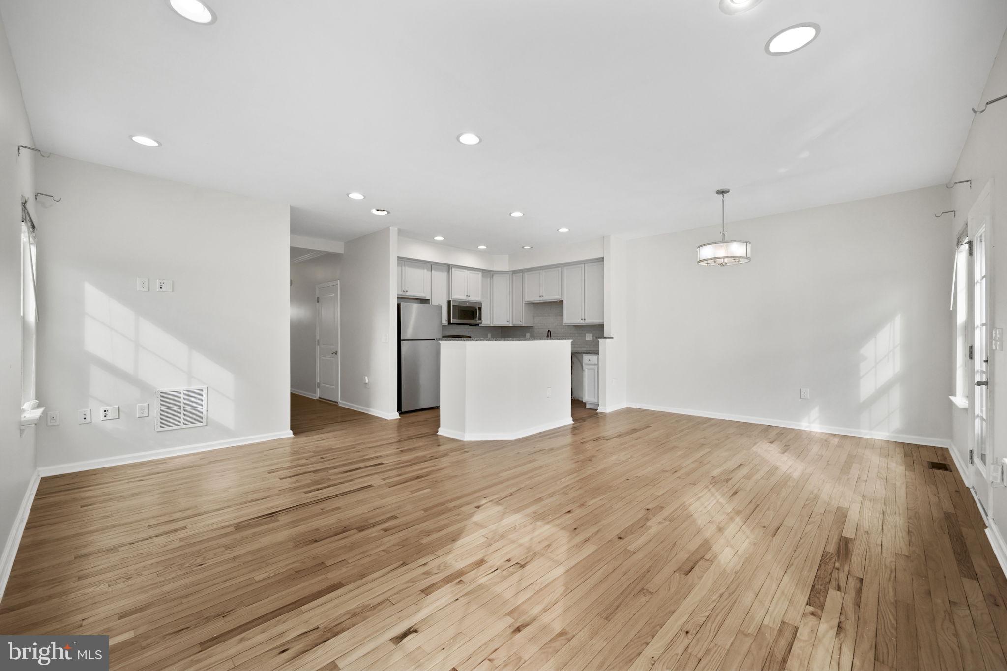 18 Panfili Lane Hamilton, NJ 08610 - Photo 15 of 46